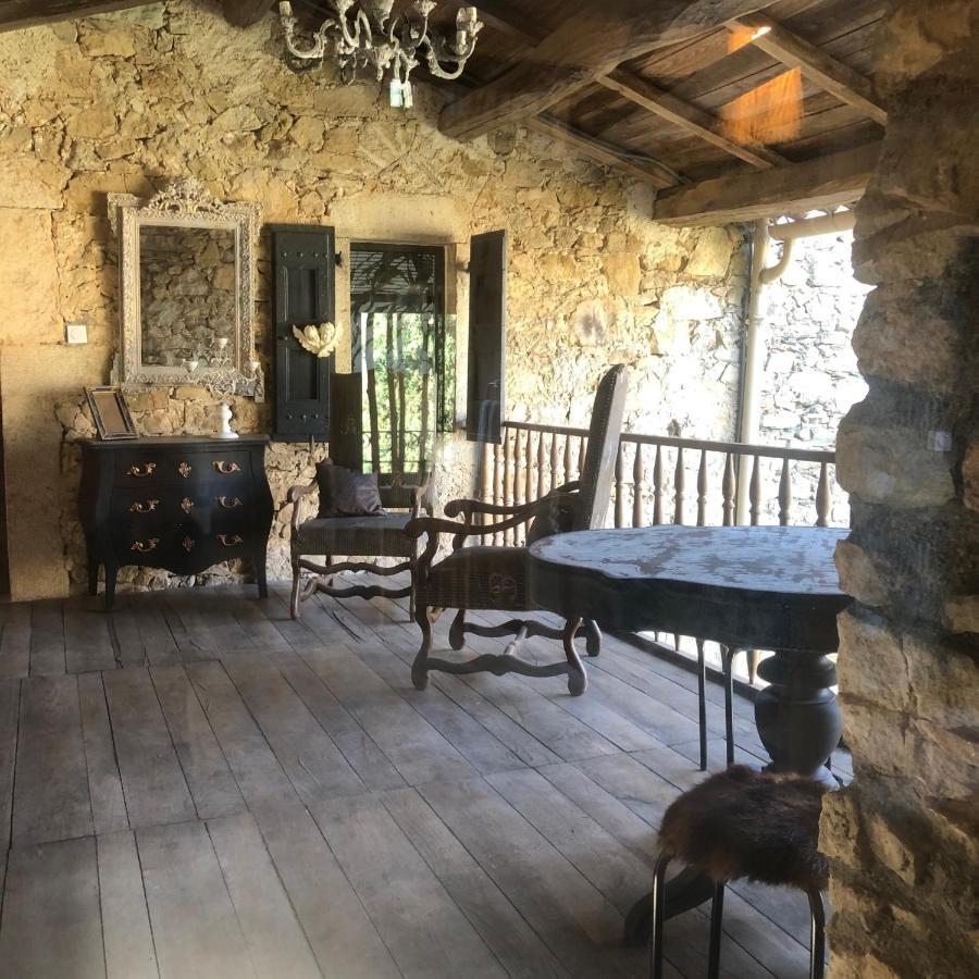 Apartment Avec Terrasse Dans Mas Historique Cevenol
