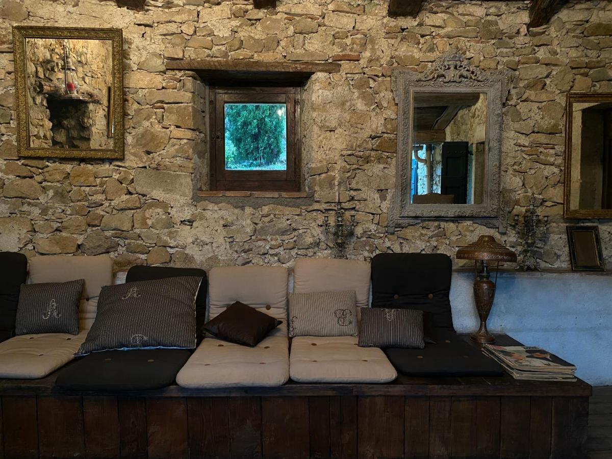 Avec Terrasse Dans Mas Historique Cevenol